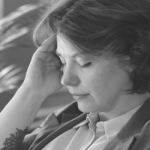 Guide For Fighting Stress-Induced Migraine Guía para combatir la migraña inducida por el estrés