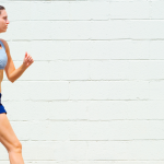 How Exercise Helps Migraine, and How to Start Your Routine Cómo ayuda el ejercicio a la migraña y cómo empezar su rutina